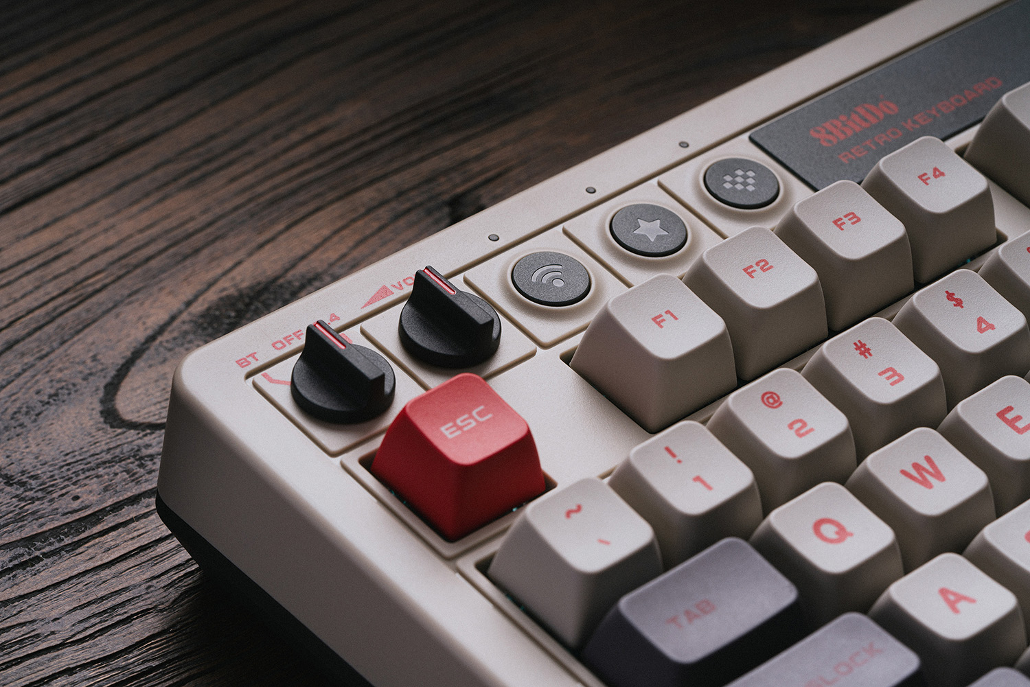8Bitdo Clavier mécanique rétro - Gaming Keyboard Bluetooth avis et prix